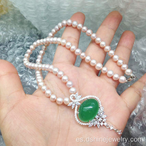 Perla natural de agua dulce y colgante de diamantes collar de Jade